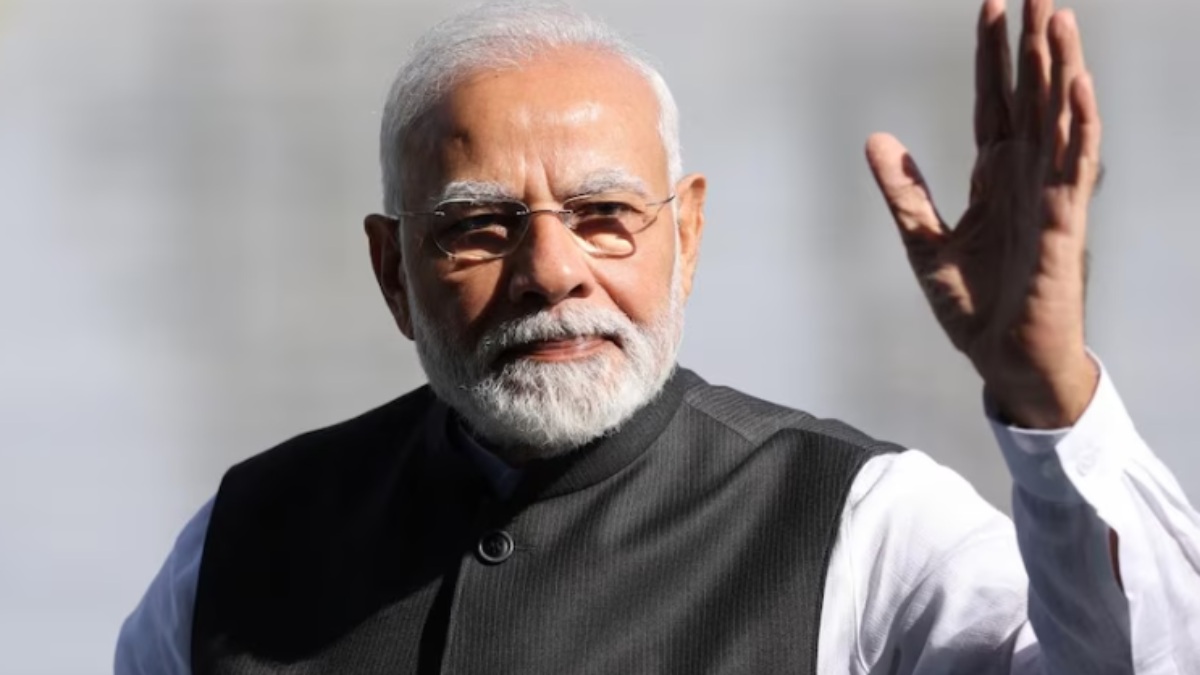 C-voter survey says 49 percent people wants again Narendra modi as prime Minister, Rahul gets only 18% support 