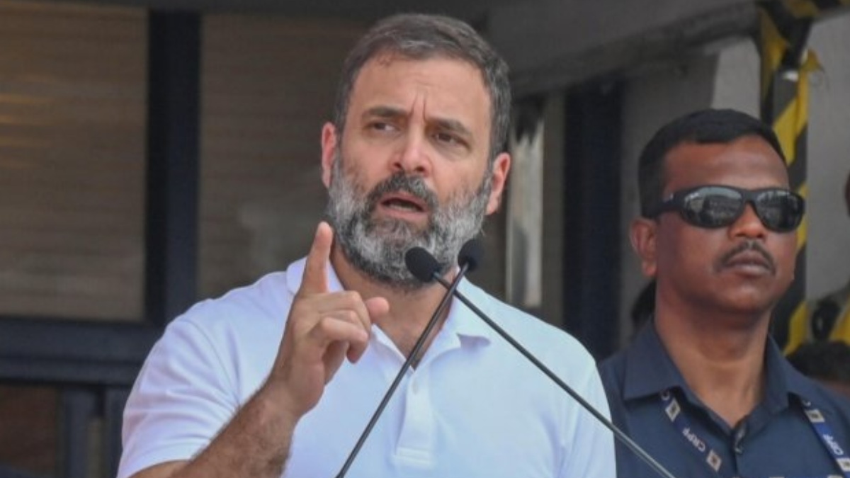 C-voter survey says 49 percent people wants again Narendra modi as prime Minister, Rahul gets only 18% support 