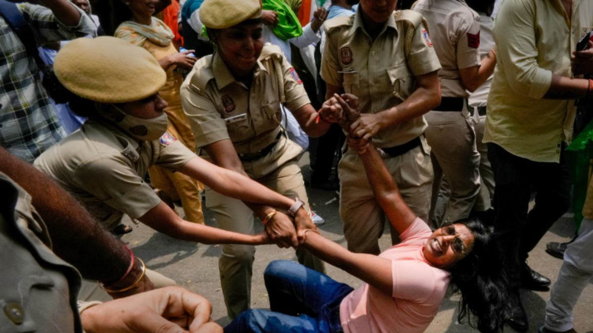 Brij Bhushan Sharan Singh said If a single allegation against me is proven, I will hang myself 