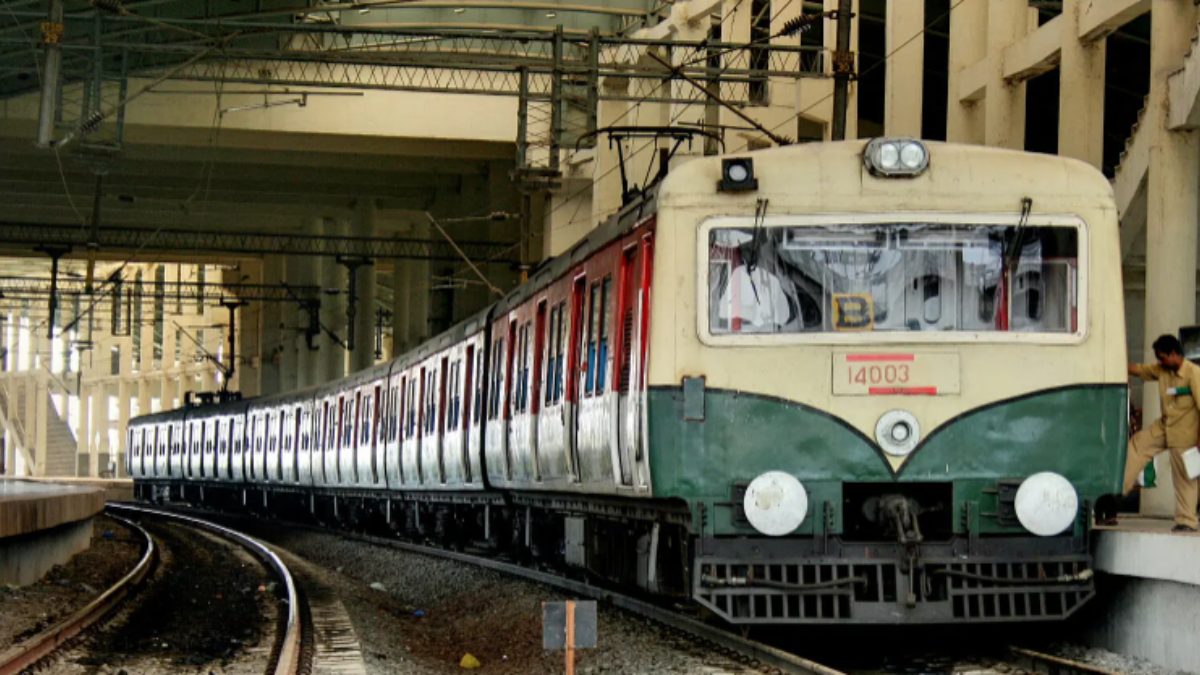 do you know Velachery- Alandur electric train project functions? 