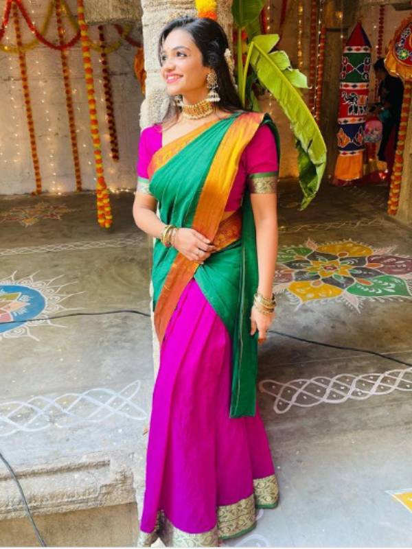 Ethirneechal serial actress Vaishnavi debuts in Vijay TV Kilakku Vasal serial