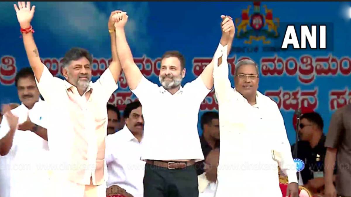 Swearing ceremony of Karnataka Chief Minister! Rahul forgot Stalin in happiness while posing for the photo! Swearing ceremony of Karnataka Chief Minister! Rahul forgot Stalin in happiness while posing for the photo!