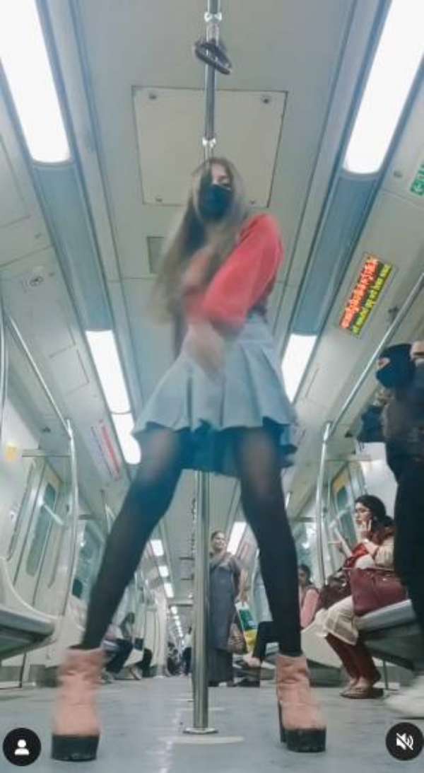 Will Delhi Metro train imposes fine on violators? 