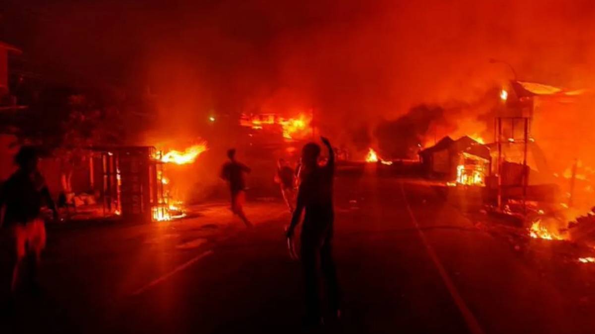 Christians rally in Vijayawada demanding an immediate end to attacks on Christians in Manipur 