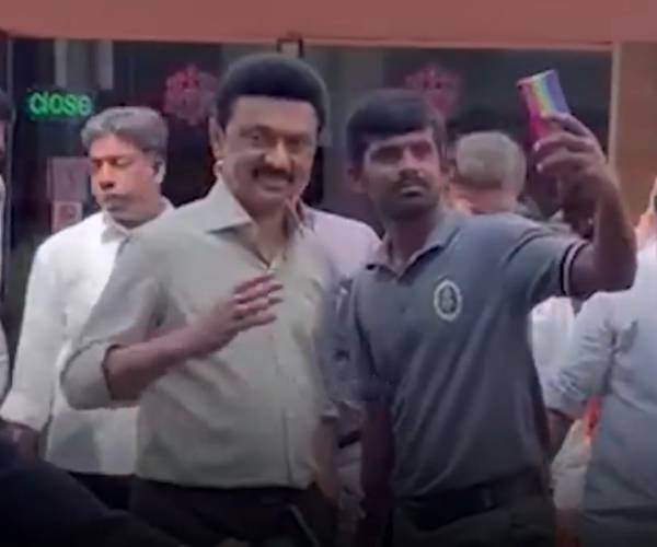 Chief Minister Stalin drinked coffee at Singapore Murugan Idli Shop 