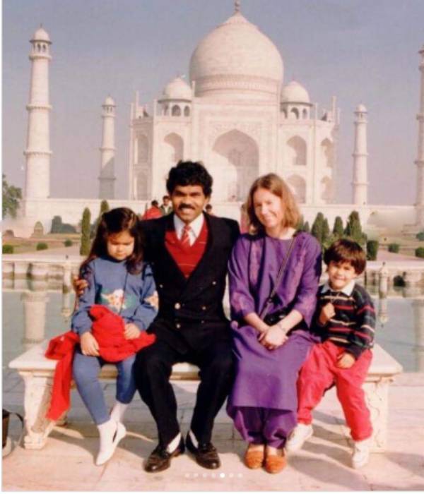 Beautiful love story and man cycled india to europe to meet swedish wife Beautiful love story and man cycled india to europe to meet swedish wife