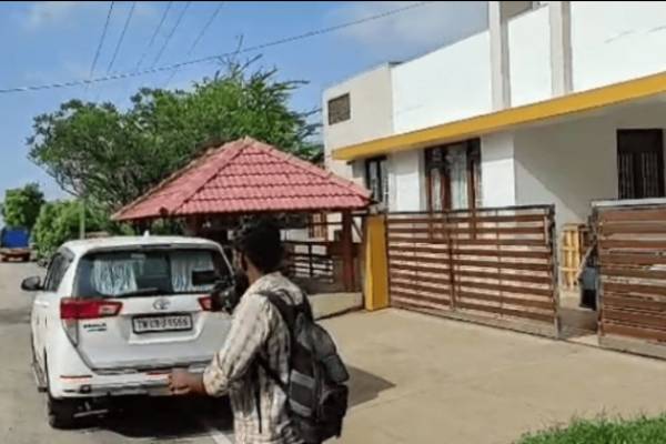 Income Tax Searches underway at Minister Senthil balajis supporter Senthil karthikeyan premises Income Tax Searches underway at Minister Senthil balajis supporter Senthil karthikeyan premises
