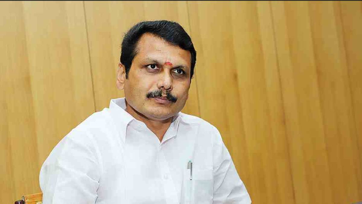 Why did Senthil Balaji not attend Amudha IAS phone and What did Udhayanidi Stalin do after that? 