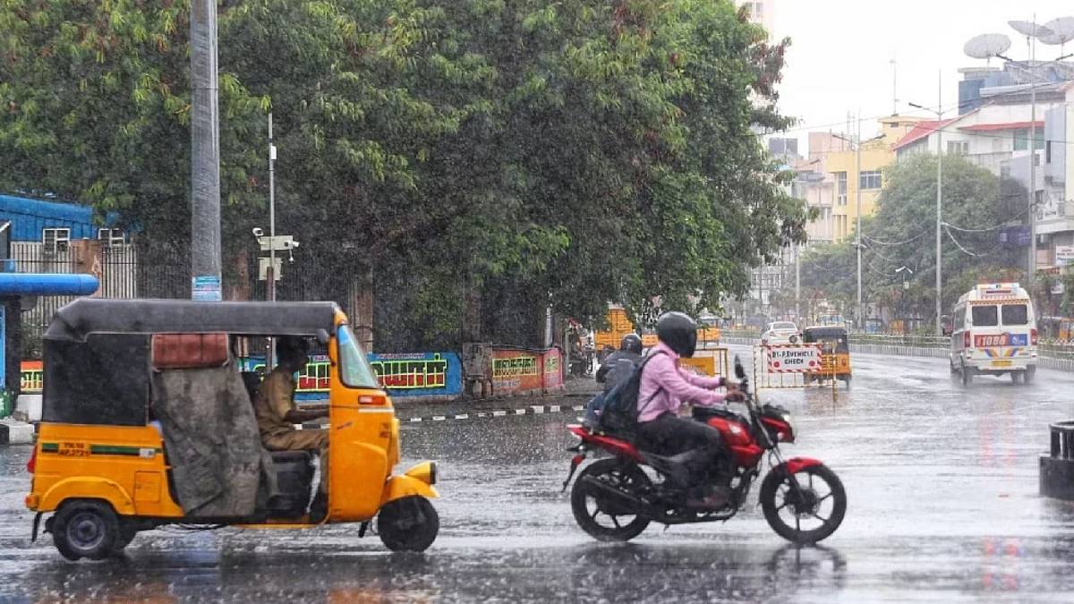 Chennai meterological department said that chance for Rain in 12 districts in Tamilnadu Chennai meterological department said that chance for Rain in 12 districts in Tamilnadu