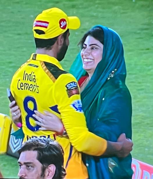 Why BJP supporters are celebrating Jadeja wife after CSK IPL 2023 win against GT T in Final? 