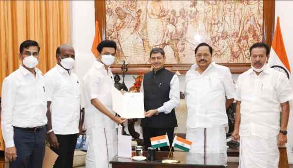 Political party leaders have vehemently denied Governor Ravis statement that the concept of the Dravidian model is outdated. Political party leaders have vehemently denied Governor Ravis statement that the concept of the Dravidian model is outdated.