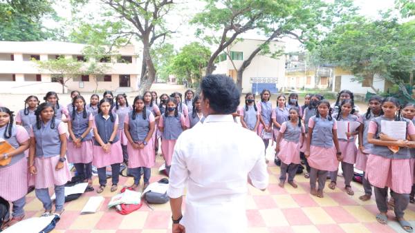 What to study after 12th pass? Tamil Nadu Government provides free counseling What to study after 12th pass? Tamil Nadu Government provides free counseling