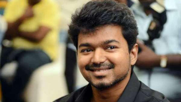 Hindu Makkal Katchi Arjn Sampath invites Actor Vijay to come to politics 
