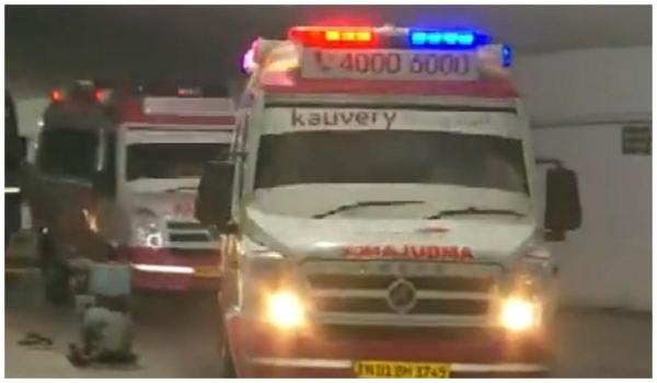 Minister senthil balaji discharged from omandurar hospital and taken to kauvery hospital 