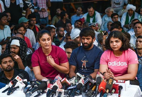 Amid of Protest no offence of hate speech made out against wrestlers, Delhi Police tells court 