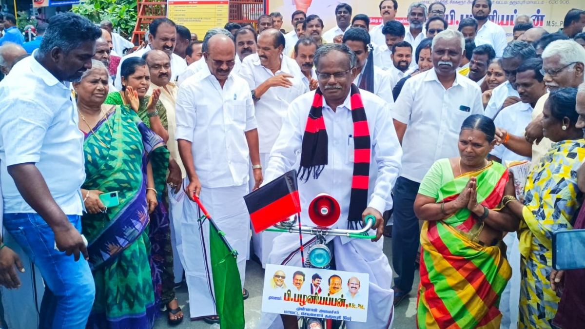 Dharmapuri to Tiruvarur Cycle Trip! Palaniappan sent the DMK volunteer! Karunanidhi 100! Dharmapuri to Tiruvarur Cycle Trip! Palaniappan sent the DMK volunteer! Karunanidhi 100!