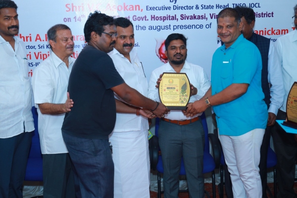 Karma Veerar Kamarajars 121st Birthday blood donation camp in Sivakasi 