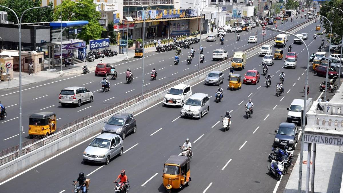 Good News : Chennai Corporation to install 1500 streetlights at dark spots identified by cops 