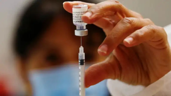 Cuddalore Government Hospital Nurse who injected dog bite injection to a girl came for cold treatment, suspended Cuddalore Government Hospital Nurse who injected dog bite injection to a girl came for cold treatment, suspended