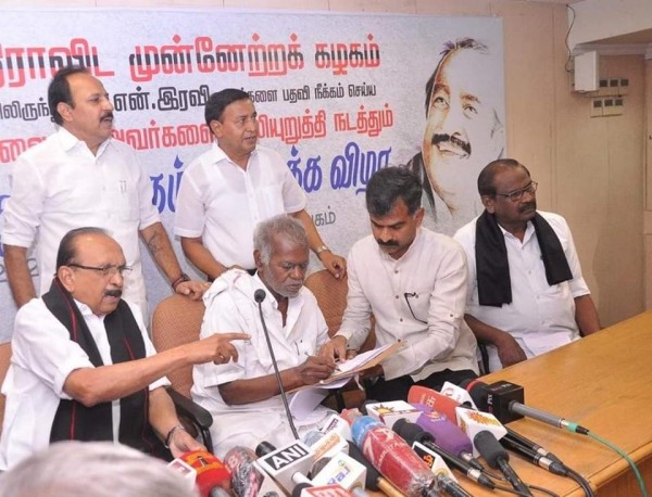 Durai Vaiko has set a target of collecting 3,33,333 signatures per day from the public demanding the recall of Governor Ravi. 