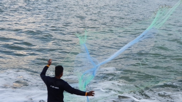 2000 rupee notes were found in the fish net spread by the Kanyakumari fisherman 