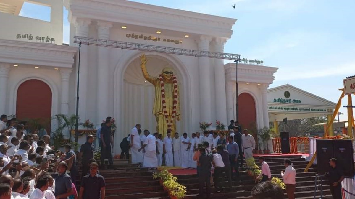 CM Stalin unveils karunanidhi statue in salem 