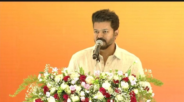  Udhayanidhi stalin supported Actor Vijays speech about money for Vote 