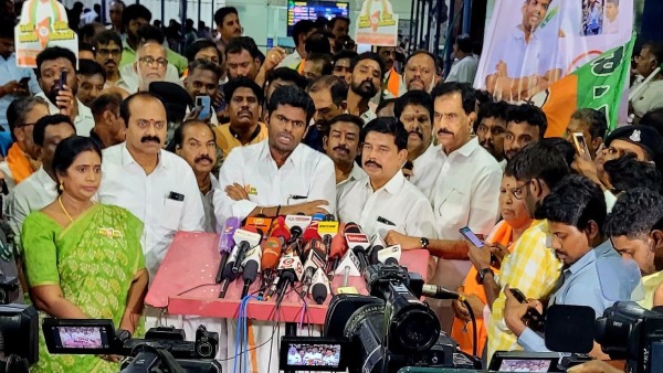 Annamalai angry on reporter at press meet after returned from london Annamalai angry on reporter at press meet after returned from london