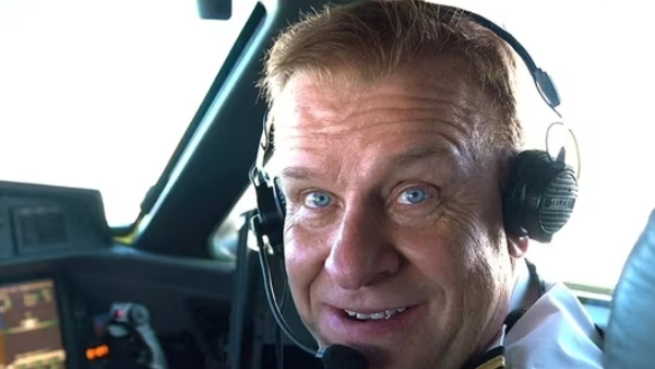  Titanic Submarine went missing with top businessmen who is very close to PM Modi on board 