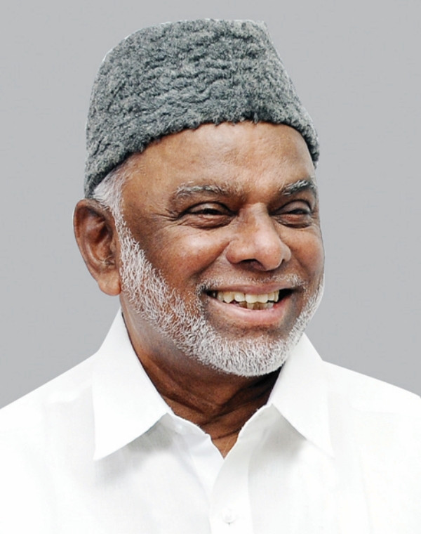 Indian Union Muslim League President Kader Mohideen Bakrid wishes