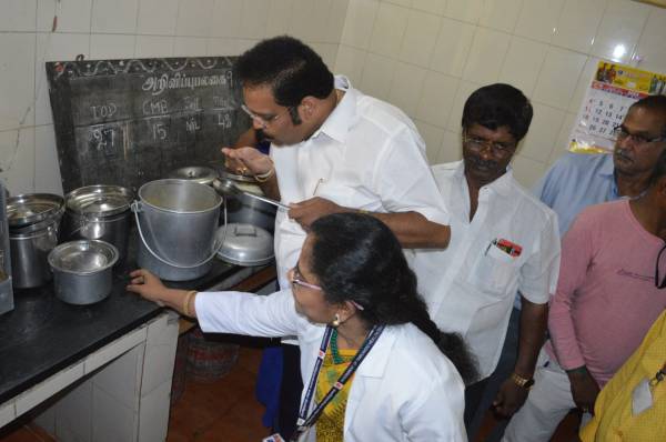 Kathir Anand MP inspected the Vellore ESI Hospital 