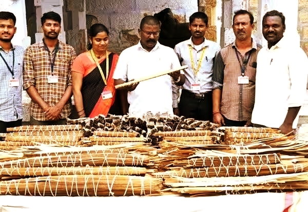  Treasure : A surprise awaited at the Sivapureeswarar temple tower near Kulithalai 