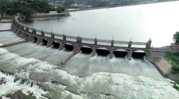 Mettur dam water level below 100 feet Will the opening of water stop if monsoon fails 