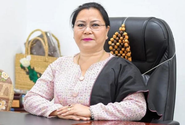 Manipur Woman Minister Nemcha Kipgens Home Set On Fire Manipur Woman Minister Nemcha Kipgens Home Set On Fire