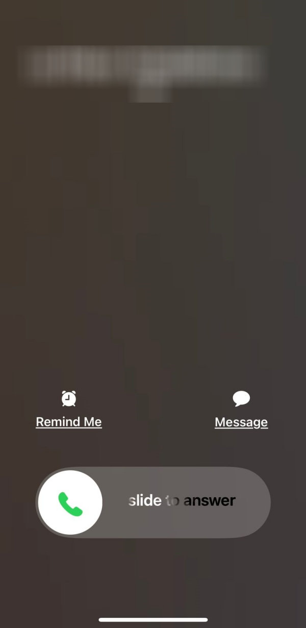How to decline incoming calls in iPhones? here is the shortcut