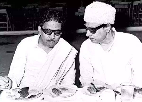  List of MGR successful movies with Karunanidhis contribution as a dialogue writer