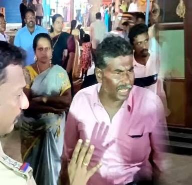 Dispute between two families at the grooms party at the wedding house in Nagercoil Dispute between two families at the grooms party at the wedding house in Nagercoil