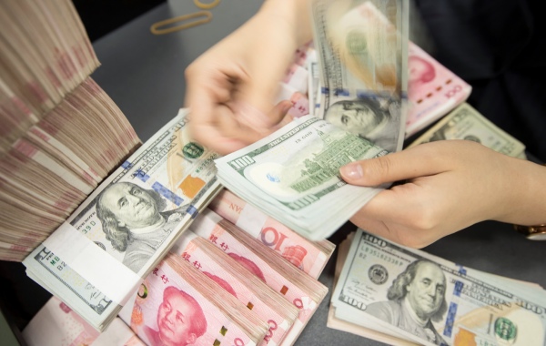  China has made serious efforts to globalize the yuan