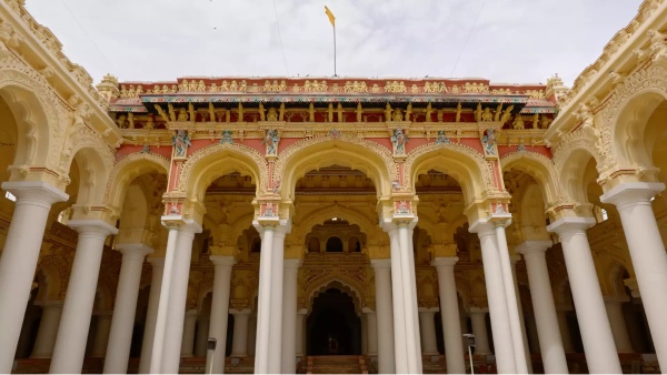 Time Travel in Madurai - Tour tour Madurai Thirumalai nayakar mahal 