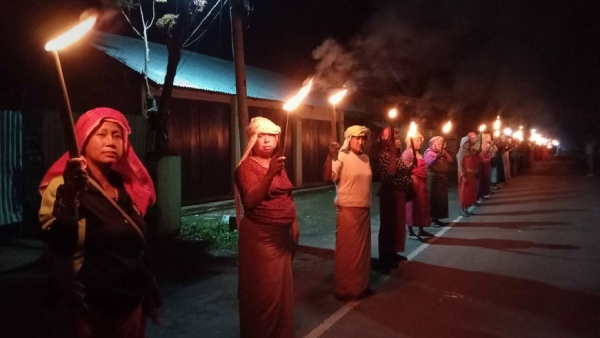 Manipur women protest against illegal Kuki-Chin 