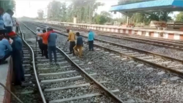 Lucknow rail tracks melted due to intense heat, major accident averted after loco pilot detecting a jolt in the train 