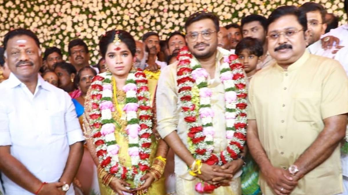 O.Panneerselvam, TTV Dhinakaran attend Vaithilingam son wedding ceremony O.Panneerselvam, TTV Dhinakaran attend Vaithilingam son wedding ceremony