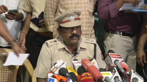 The status of 31 tamilnadu passengers not known: Railway SP Ponram 