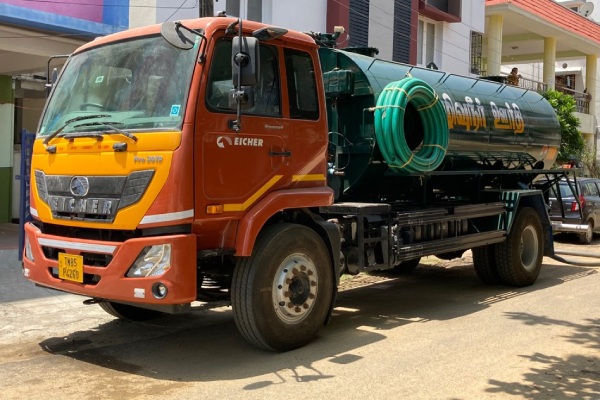 Chennai Municipal Corporation warns truck owners over septic tank cleaning Chennai Municipal Corporation warns truck owners over septic tank cleaning