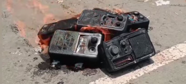 Manipur: Prime Minister Modis Mann Ki Baat boycotted- Radio Sets burnt Manipur: Prime Minister Modis Mann Ki Baat boycotted- Radio Sets burnt