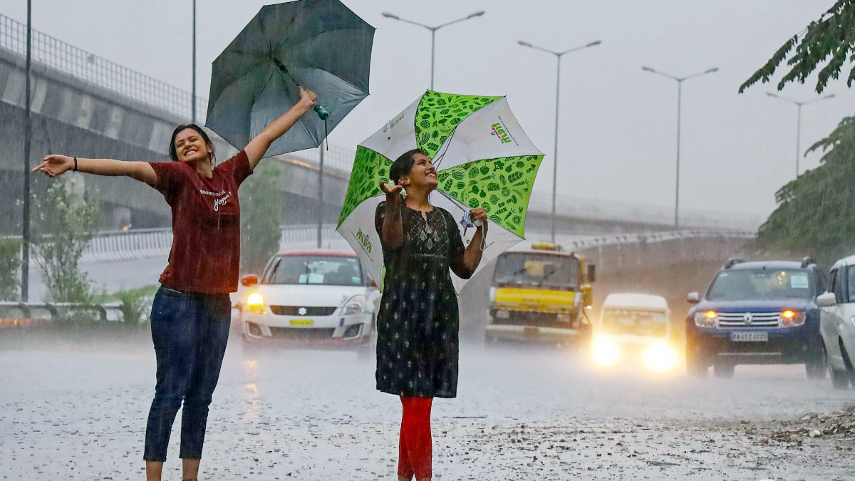 Chennai Meteorological Center heat wave warning Today Chennai Meteorological Center heat wave warning Today