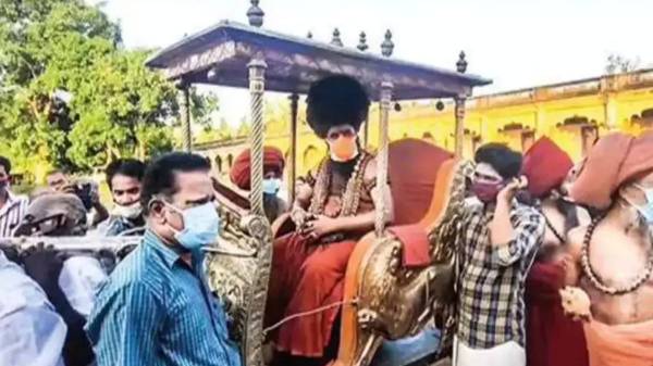  Protest against Pattina pravesam of Dharumapuram aadeenam in Mayiladudurai