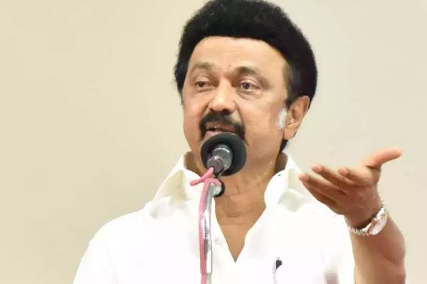 Why BJP Kushboo targets CM Stalin for not implementing central govt schemes