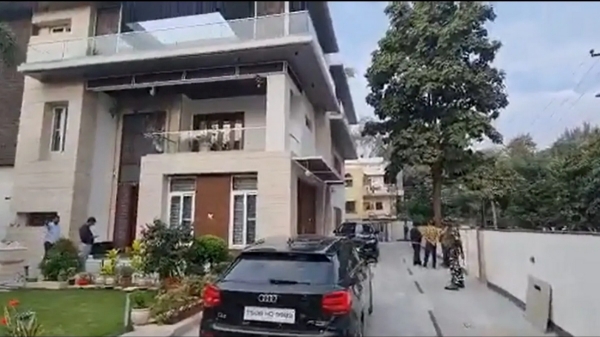  Income tax department raids ruling party MLAs house in Telangana