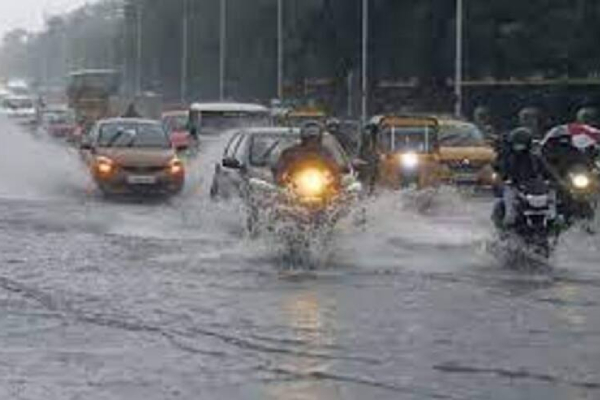 Egmore DMK MLA Paranthaman gave whatsapp number for complain about Rain related issues 